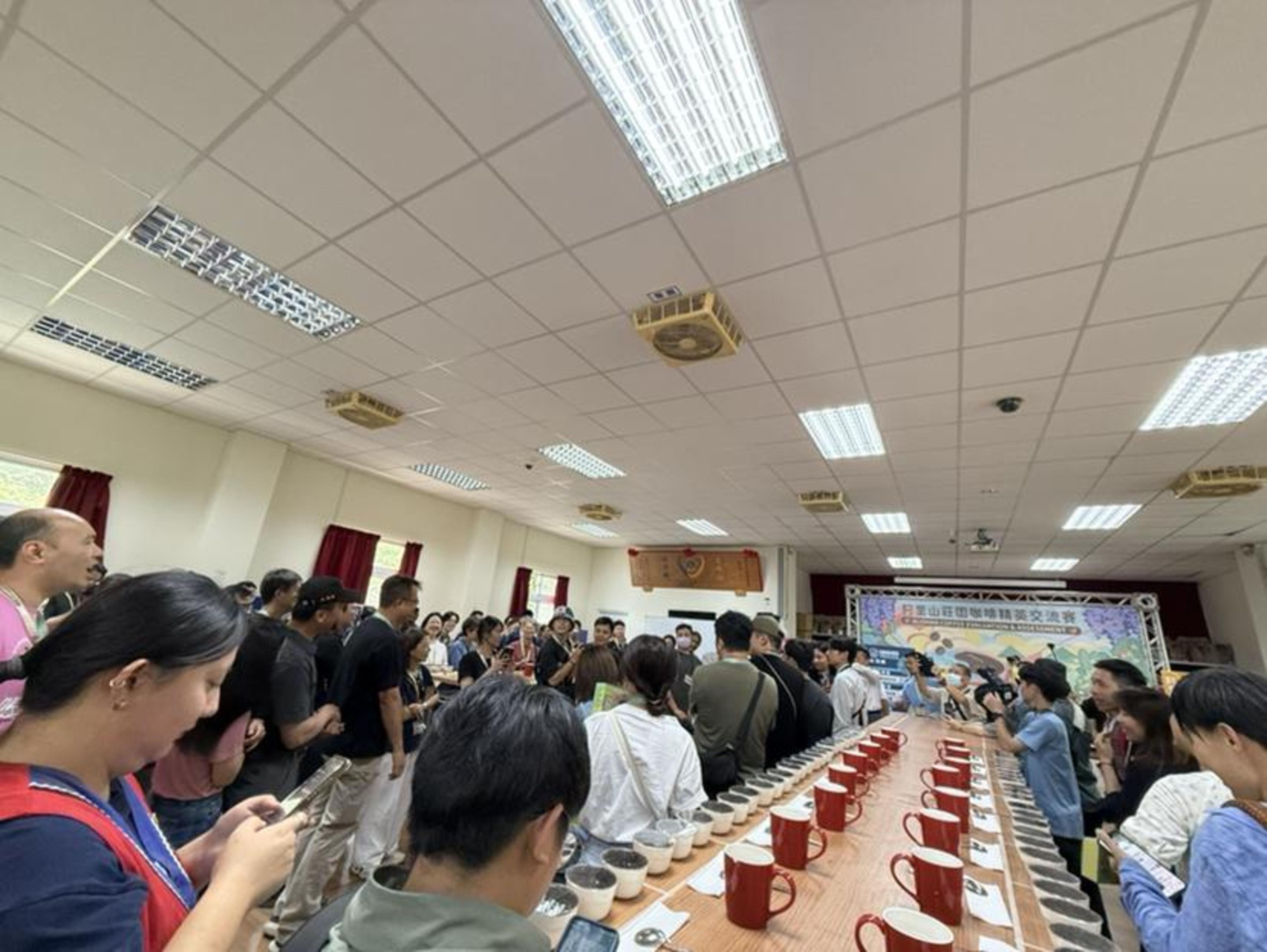 交流賽暨生豆媒合會現場參加踴躍